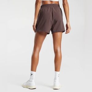 Gymshark Woven Pocket Shorts - Chocolate Brown